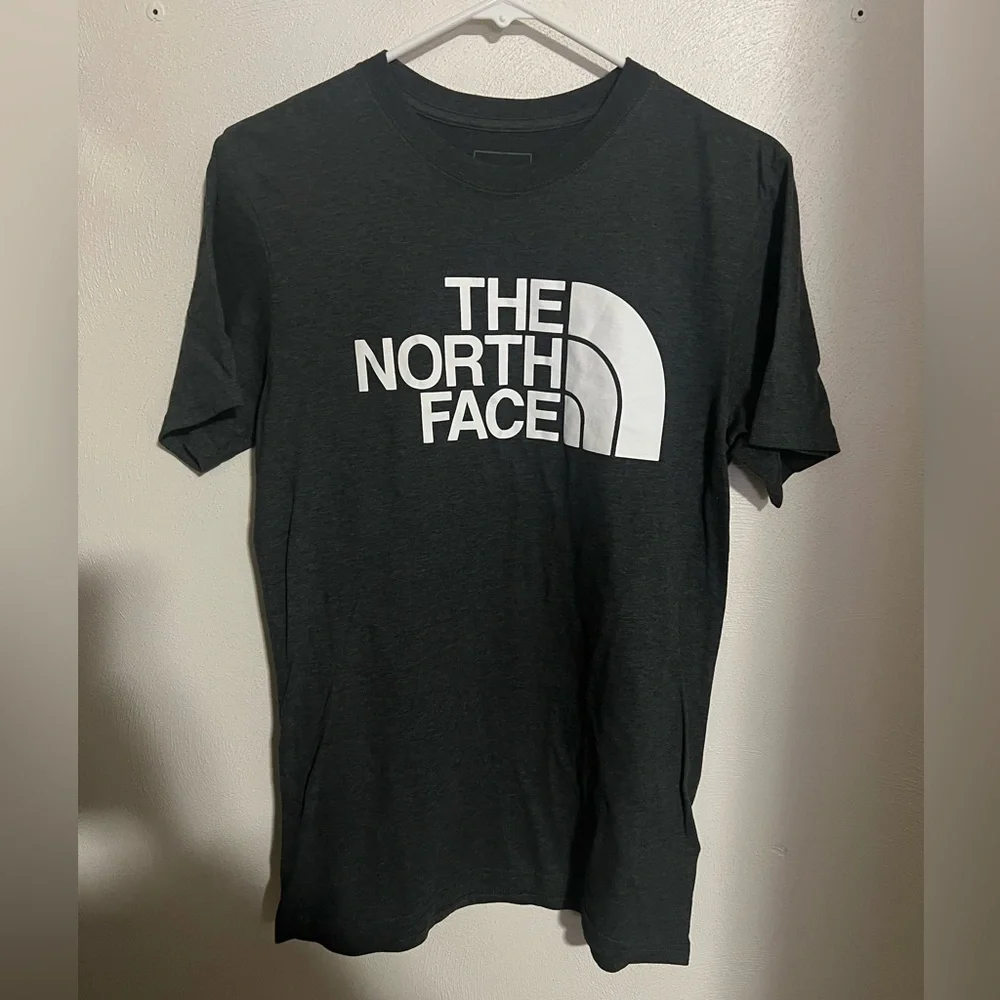 THE NORTH‎ FACE Classic Casual Logo Graphic T Shirt Gray White Men's Size S GUC